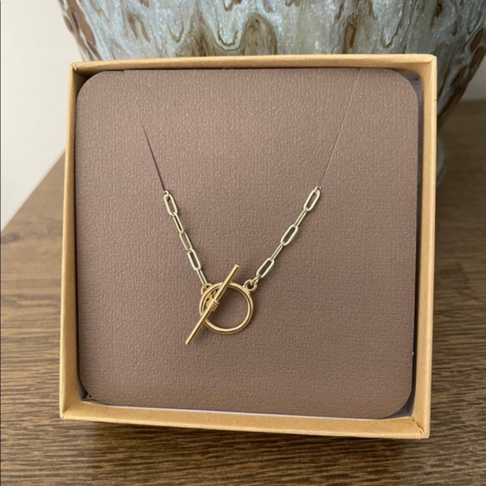 14K Gold Paperclip Toggle Clasp Necklace
